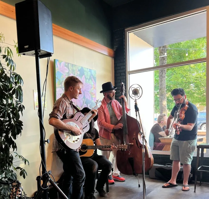 Oakshire Public House Eugene photo